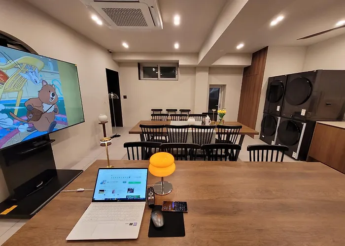Honesty Station Hostel Seul